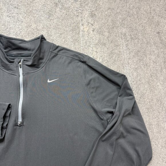 Nike Element 1/2 Zip Running Pullover Men XL Gray Reflective Long Sleeve - Picture 3 of 16